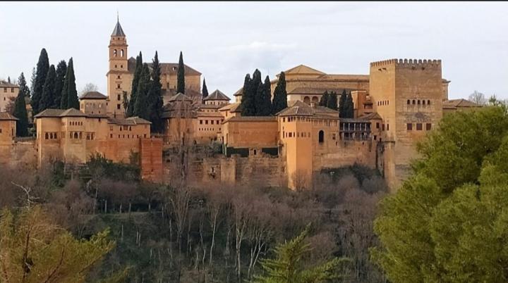 Casa Rural Maria Pinos Genil Esterno foto